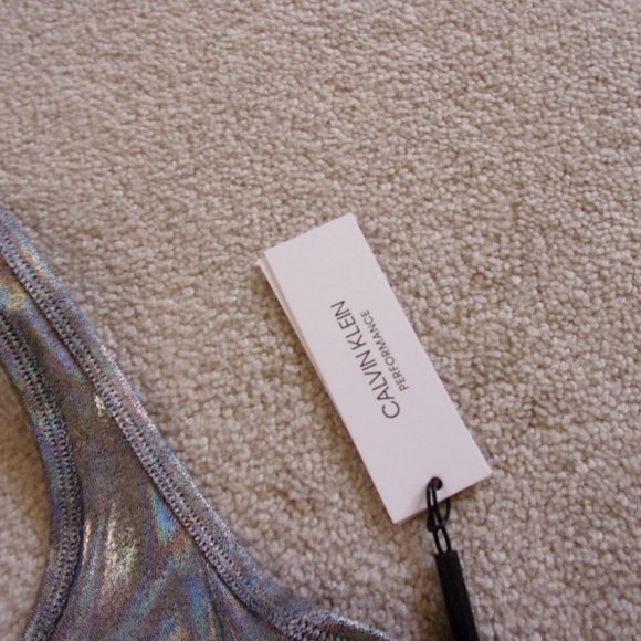 Women’s Calvin Klein Performance Cropped Tank Top Size Large Luster Silver - Picture 7 of 11